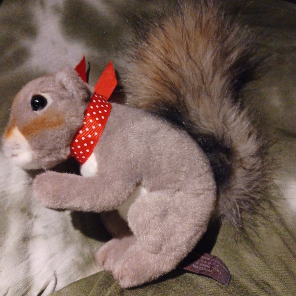 Realistic Squirrel Plush Stuffed animal Barrington Collection Vintage Bowtie toy - Picture 3 of 6